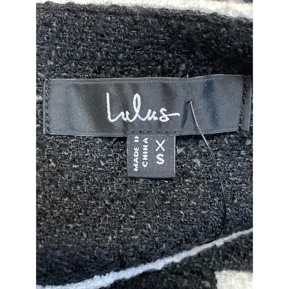 Lulus Women's Black White Button Up Pearl Tweed Faux Pocket Blazer Jacket Sz XS - Picture 3 of 4